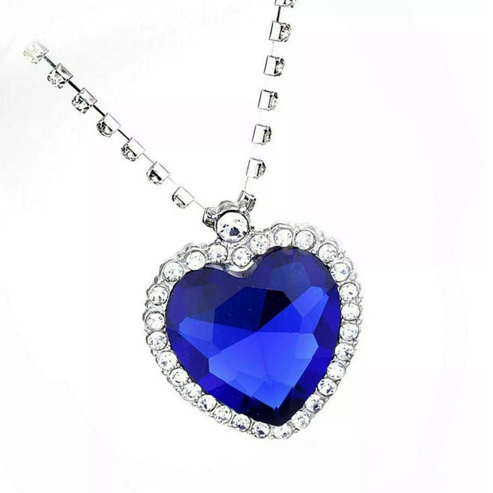 Beautiful Blue Sapphire CZ Heart Necklace! - Picture 2 of 10